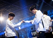 Faker连续十场比赛得分超过刷新纪录，美国队不断突破！上演精彩一战的简单介绍